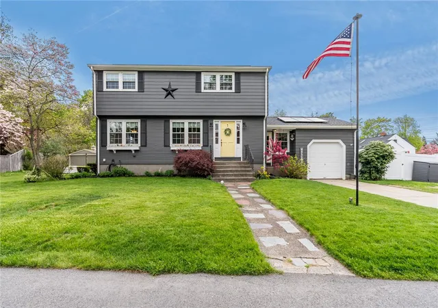 Homes for sale in East Providence, RI | 1 Leahy St, East Providence, RI 02916 | MLS# 1413184