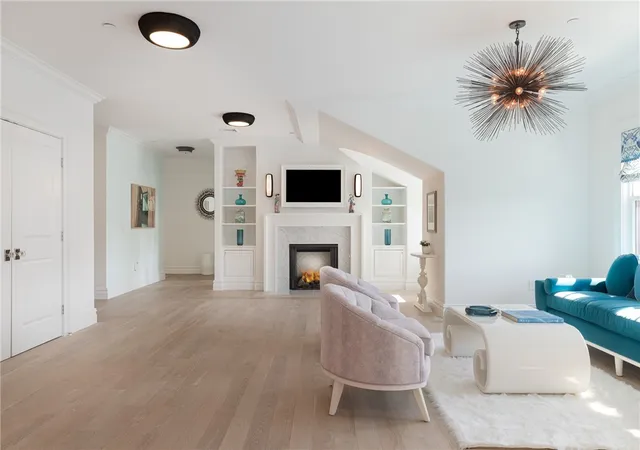 Photo 3 of Condo for sale at 78 Rhode Is Ave #8, Newport, RI 02840 | MLS# 1413248 | Listing updated on 2026-08-17