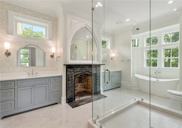 Photo 4 of Single family home for sale at 4 Foster Cvs Rd, Westerly, RI 02891 | MLS# 1413252 | Listing updated on 2026-08-10
