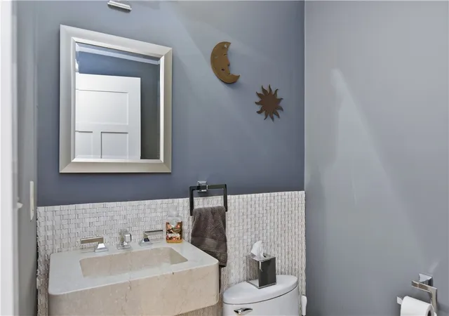 32nd image of 1000 Chapel View Blvd #306, Cranston, RI 02920 | MLS# 1413313