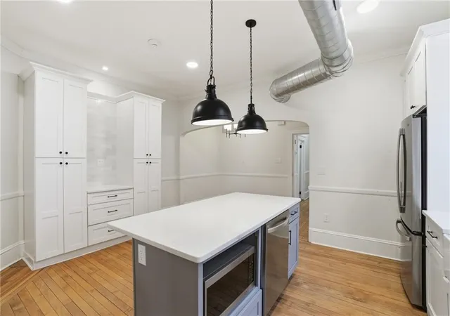 Homes for sale in Bristol, RI | 82 High St #1S, Bristol, RI 02809 | MLS# 1413326