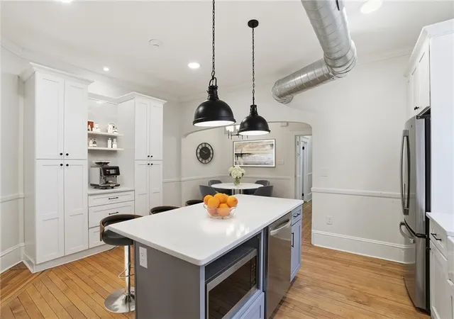 Homes for sale in Bristol, RI | 82 High St #1S, Bristol, RI 02809 | MLS# 1413326