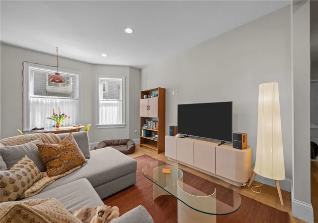 5th image of 12 University Ave, Providence, RI 02906 | MLS# 1413277