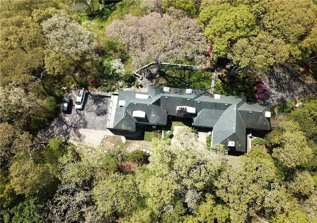 image of 2625 Commodore Perry Hwy, Wakefield, RI 02879 | MLS# 1413193