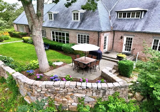 image of 2625 Commodore Perry Hwy, Wakefield, RI 02879 | MLS# 1413193