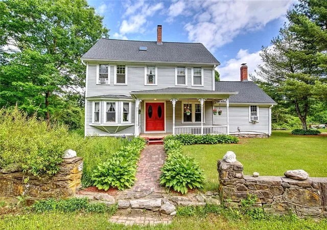 Homes for sale in North Smithfield, RI | 540 Greenville Rd, North Smithfield, RI 02896 | MLS# 1413413