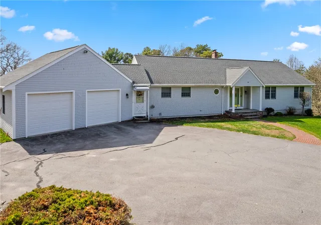 2nd image of 36 High St St, Assonet, MA 02702 | MLS# 1413463