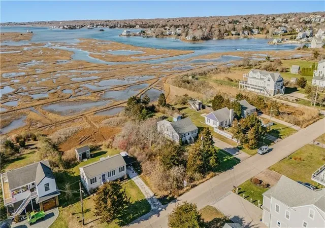 17th image of 22 Breach Dr, Westerly, RI 02891 | MLS# 1413470