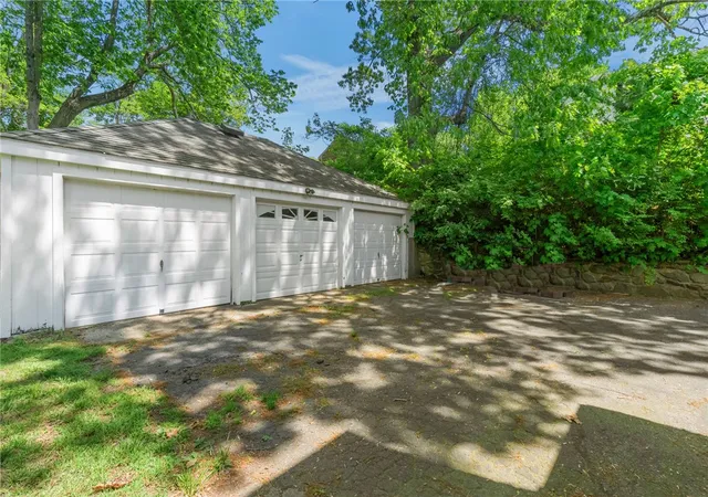 4th image of 129 Lefrancois Blvd, Woonsocket, RI 02895 | MLS# 1412884