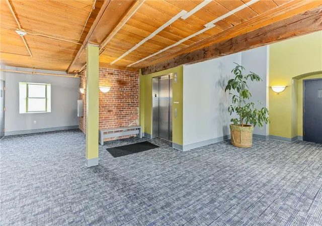 Homes for sale in North Providence, RI | 494 Woonasquatucket Ave #416, North Providence, RI 02911 | MLS# 1413519