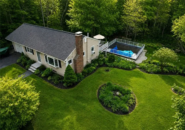 Photo 2 of Single family home for sale at 422 Rockland Rd, North Scituate, RI 02857 | MLS# 1413468 | Listing updated on 2026-08-20