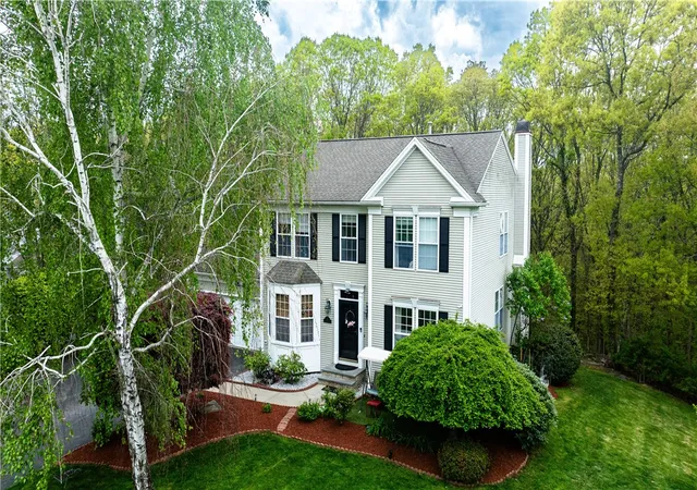 Photo 3 of Single family home for sale at 115 Castle Rock Rd, Warwick, RI 02886 | MLS# 1413571 | Listing updated on 2026-06-28