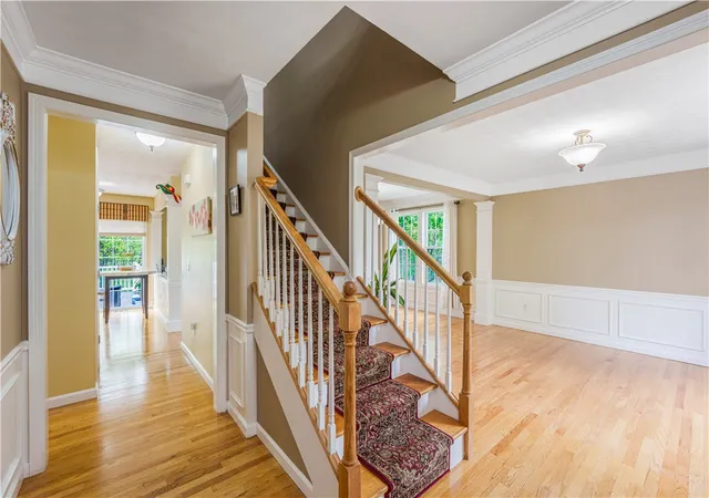 Photo 4 of Single family home for sale at 115 Castle Rock Rd, Warwick, RI 02886 | MLS# 1413571 | Listing updated on 2026-06-28