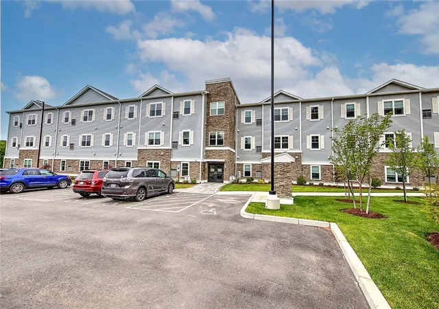 Homes for sale in North Smithfield, RI | 36 Louisquisset Pike #105, North Smithfield, RI 02896 | MLS# 1412381