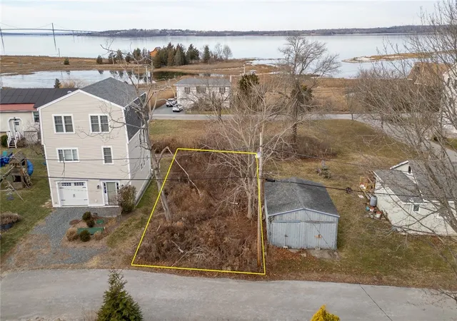 2nd image of 0 Summit Rd, Portsmouth, RI 02871 | MLS# 1413586