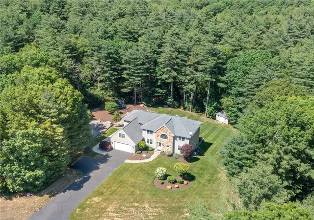 Photo 3 of Single family home for sale at 5 Weymouth Ln, Coventry, RI 02816 | MLS# 1413618 | Listing updated on 2026-08-03