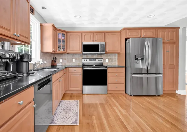 Photo 3 of Single family home for sale at 5 Weymouth Ln, Coventry, RI 02816 | MLS# 1413618 | Listing updated on 2026-08-03