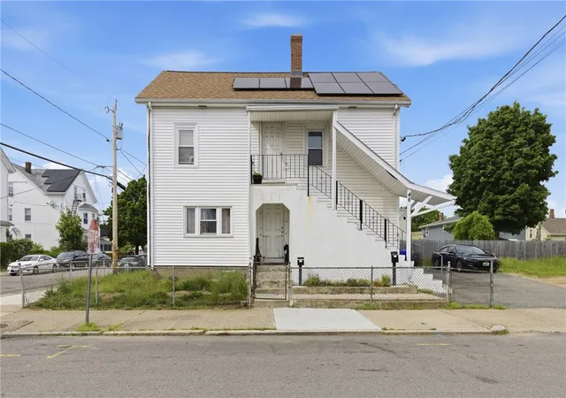 1st image of 46 Lilac St, Pawtucket, RI 02860 | MLS# 1413617