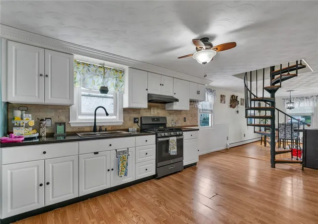 Homes for sale in East Providence, RI | 170 Quarry St, East Providence, RI 02914 | MLS# 1413603