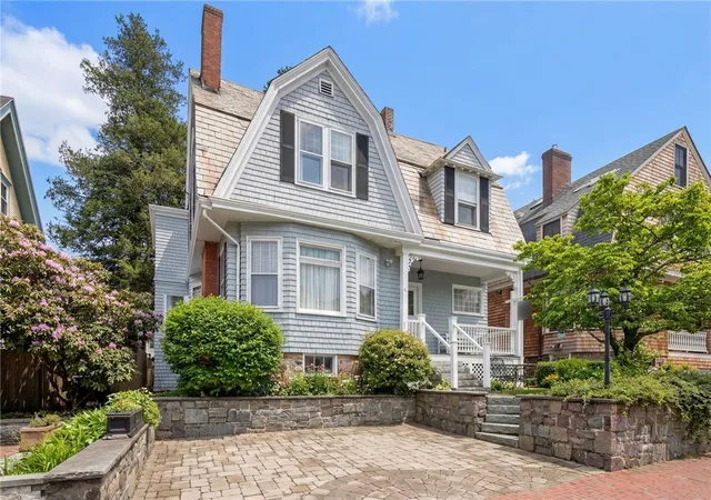 Photo 1 of Single family home for sale at 34 Bull St, Newport, RI 02840 | MLS# 1413649 | Listing updated on 2026-08-03