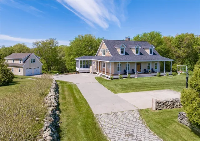 Homes for sale in Little Compton, RI | 6 Moorings Wy, Little Compton, RI 02837 | MLS# 1413599