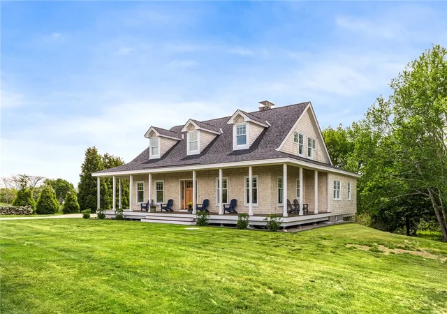 Homes for sale in Little Compton, RI | 6 Moorings Wy, Little Compton, RI 02837 | MLS# 1413599