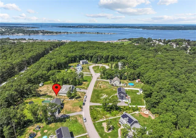 Homes for sale in Tiverton, RI | 78 Harbor Ridge Ln, Tiverton, RI 02878 | MLS# 1413579