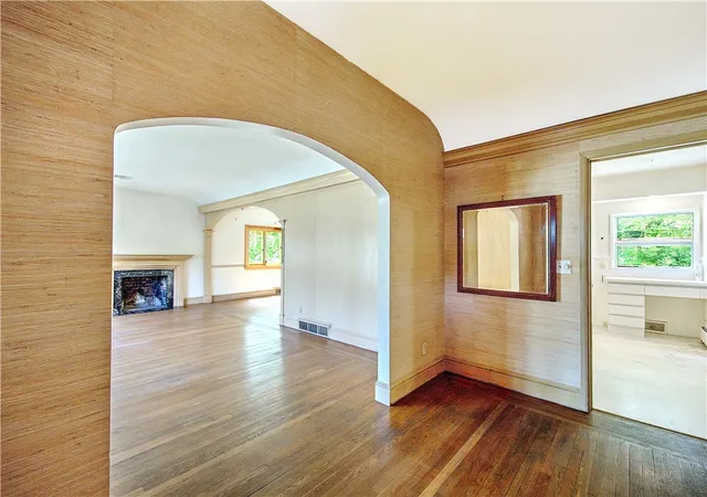Photo 4 of Sale Pending at 25 Brookway Rd, Providence, RI 02906 | MLS# 1413640 | Listing updated on 2026-07-13