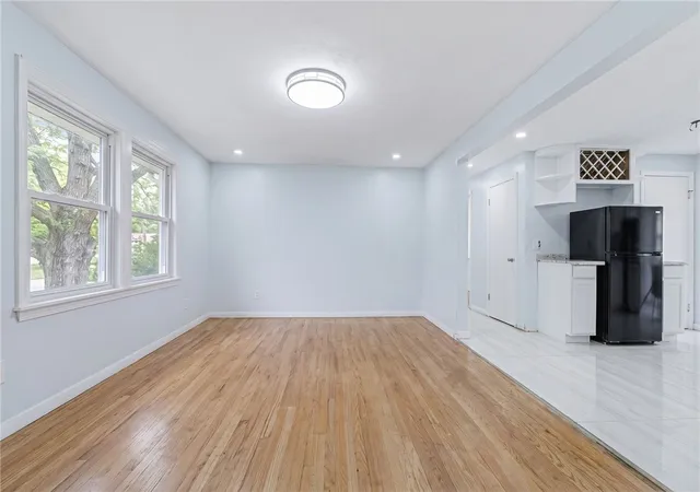 Homes for sale in Smithfield, RI | 27 Douglas Cir, Smithfield, RI 02828 | MLS# 1413750