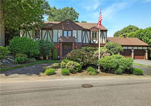 1st image of 82 Mountain Laurel Dr, Cranston, RI 02920 | MLS# 1413402