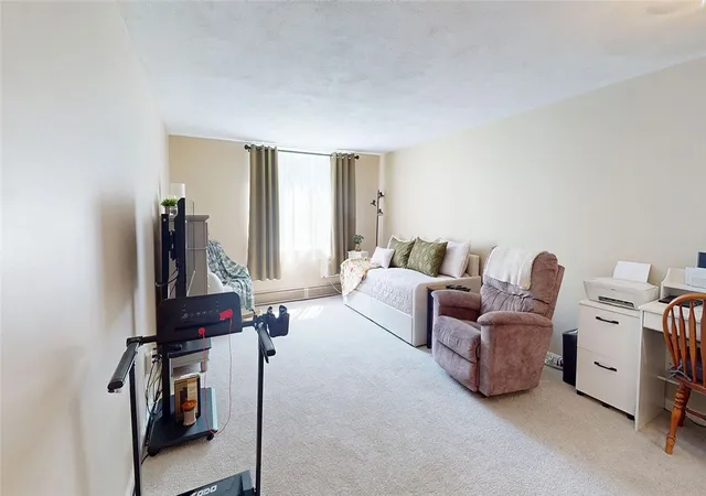 Homes for sale in North Providence, RI | 201 Woodlawn Ave #104, North Providence, RI 02904 | MLS# 1412795