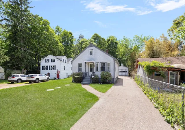 Homes for sale in Coventry, RI | 3 Albro Ln, Coventry, RI 02816 | MLS# 1413731