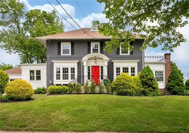 1st image of 1144 Narragansett Blvd, Cranston, RI 02905 | MLS# 1413795