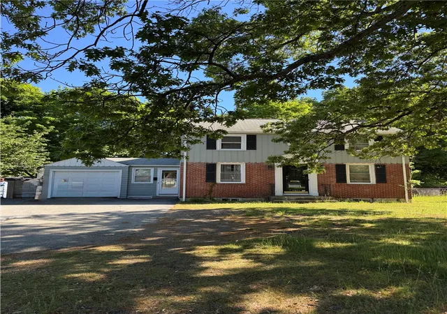1st image of 199 Main Ave, Warwick, RI 02886 | MLS# 1413732