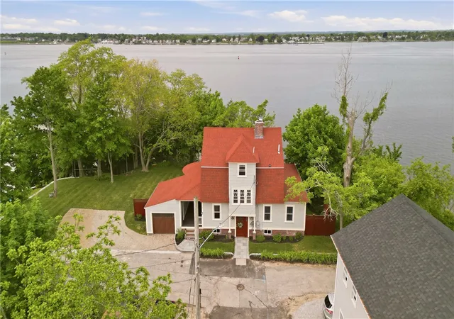 2nd image of 1 Sabin St, Riverside, RI 02915 | MLS# 1413722