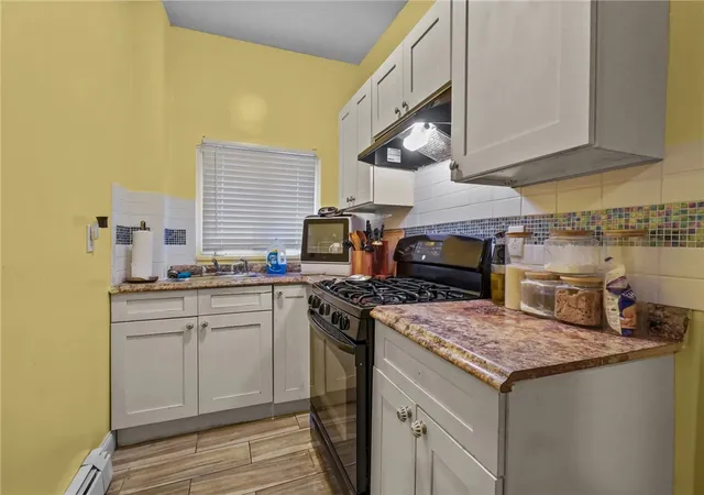Homes for sale in Providence, RI | 104 Alverson Ave, Providence, RI 02909 | MLS# 1413475