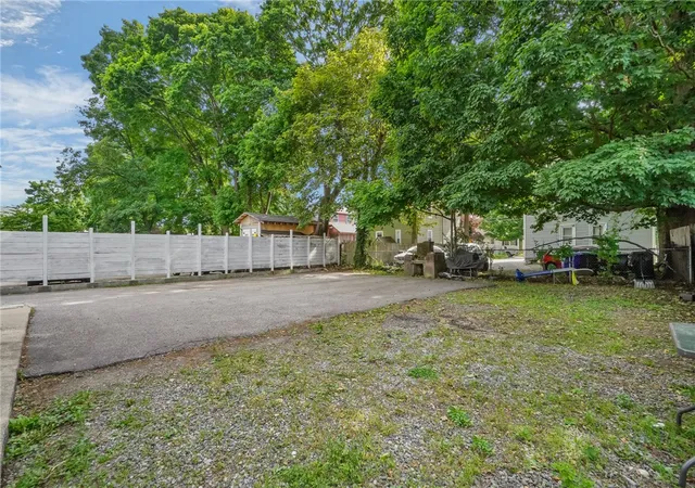 Homes for sale in Providence, RI | 104 Alverson Ave, Providence, RI 02909 | MLS# 1413475