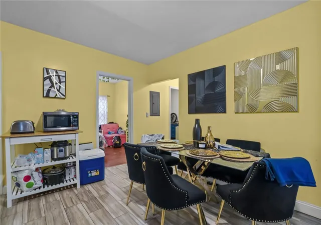 Homes for sale in Providence, RI | 104 Alverson Ave, Providence, RI 02909 | MLS# 1413475