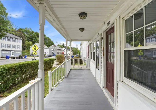 Homes for sale in West Warwick, RI | 745 Providence St, West Warwick, RI 02893 | MLS# 1413957