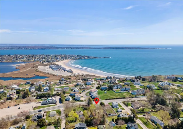 3rd image of 844 Boston Neck Rd, Narragansett, RI 02882 | MLS# 1413983