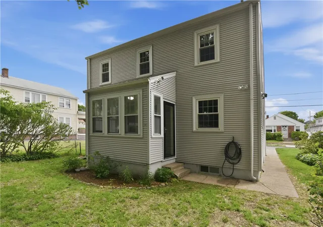 Homes for sale in Providence, RI | 96 Meridian St, Providence, RI 02908 | MLS# 1413969