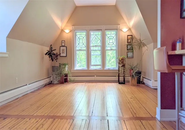Homes for sale in Providence, RI | 199 Brown St #6, Providence, RI 02906 | MLS# 1410596