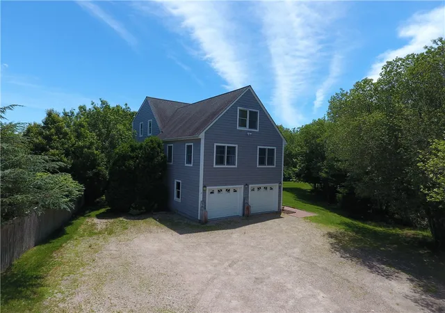 Homes for sale in Narragansett, RI | 51 Glendale Rd Rd, Narragansett, RI 02882 | MLS# 1414065
