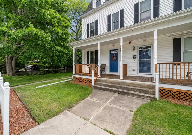 Homes for sale in Westerly, RI | 145 High St #C, Westerly, RI 02891 | MLS# 1414072