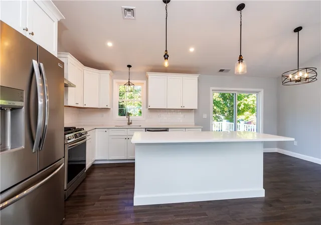 Homes for sale in West Warwick, RI | 2 June Ct, West Warwick, RI 02816 | MLS# 1414116