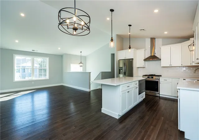 Homes for sale in West Warwick, RI | 2 June Ct, West Warwick, RI 02816 | MLS# 1414116