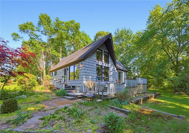 4th image of 22 Bridgetown Rd, Narragansett, RI 02882 | MLS# 1414169