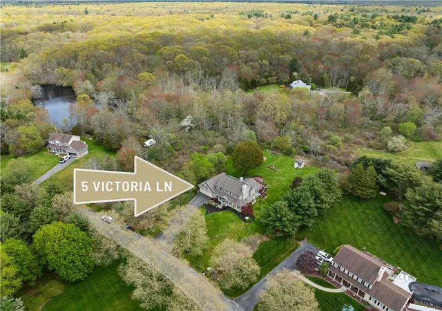 1st image of 5 Victoria Ln, Rehoboth, MA 02769 | MLS# 1405154