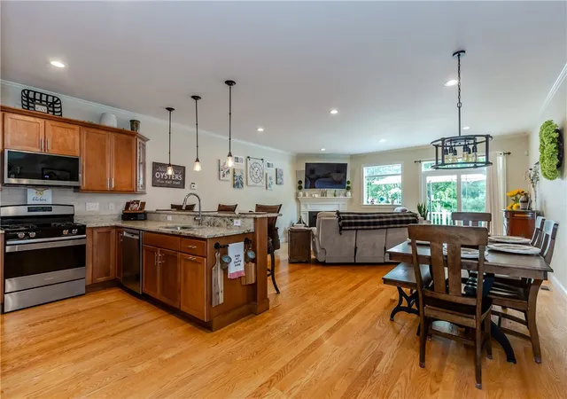 Homes for sale in North Kingstown, RI | 160 Allegra Ln, North Kingstown, RI 02852 | MLS# 1414194