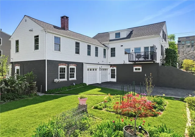 image of 520 East Ave, Pawtucket, RI 02860 | MLS# 1413525